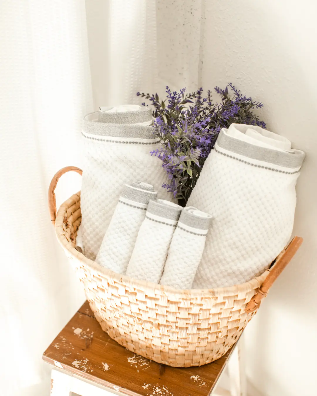 read this guide to learn why aesthetics is the fastest growing medical career